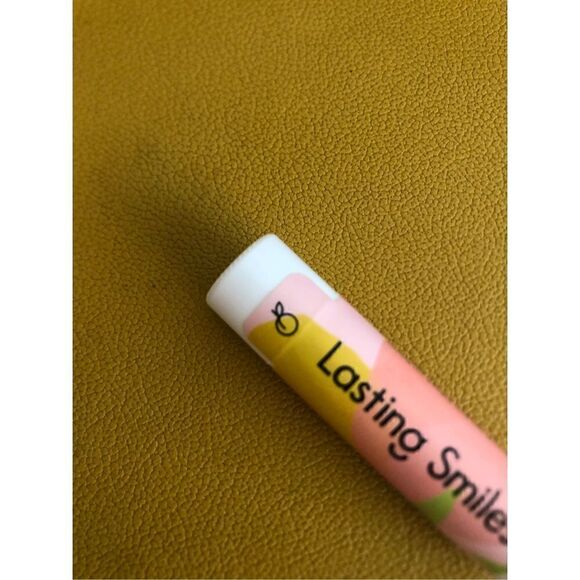 5/$15 SALE Brand New Lasting Smiles Peach Blossom Organic Lip Balm - Picture 3 of 4